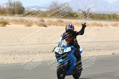 media/Apr-17-2022-CVMA (Sun) [[f474cfa795]]/Race 14 500 Supersport-350 Supersport (Holeshot)/